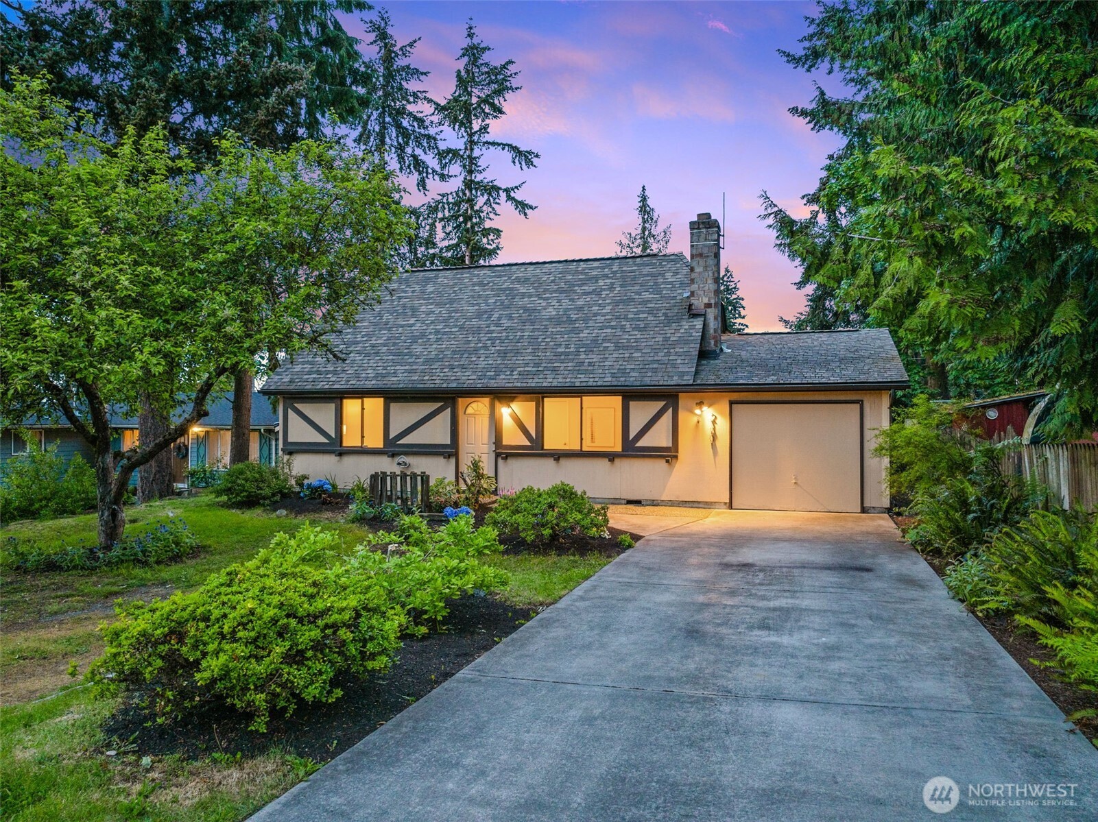 21701 53rd Avenue W Mountlake Terrace WA 98043