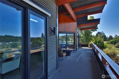 5453 Harborside Lane Freeland WA 98249