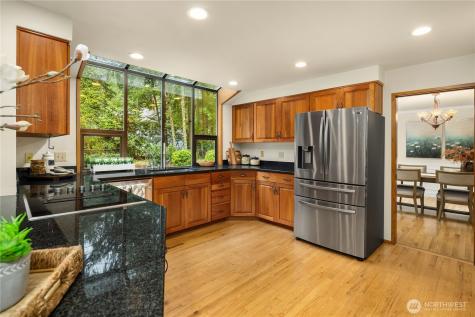 22542 NE 46th Street Redmond WA 98053