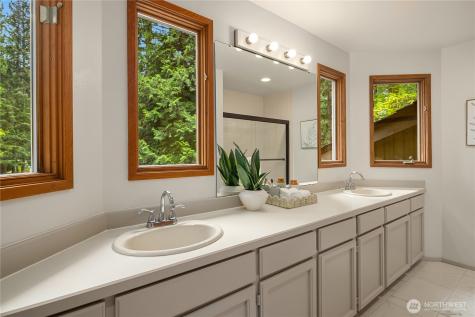 22542 NE 46th Street Redmond WA 98053