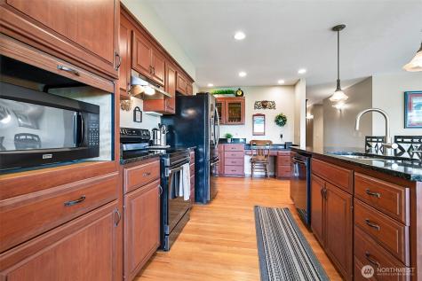 828 State Highway 532 Camano Island WA 98282