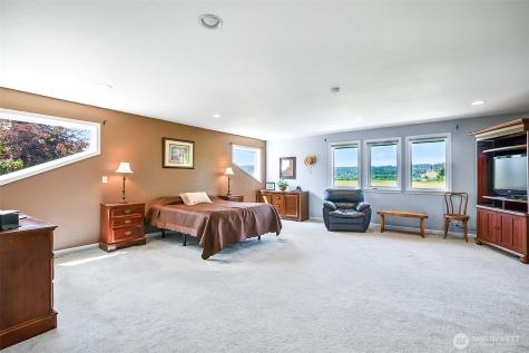 828 State Highway 532 Camano Island WA 98282