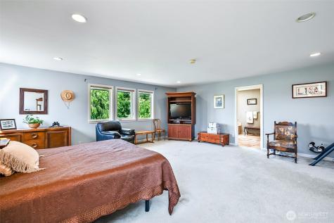 828 State Highway 532 Camano Island WA 98282