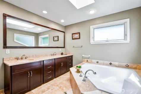 828 State Highway 532 Camano Island WA 98282