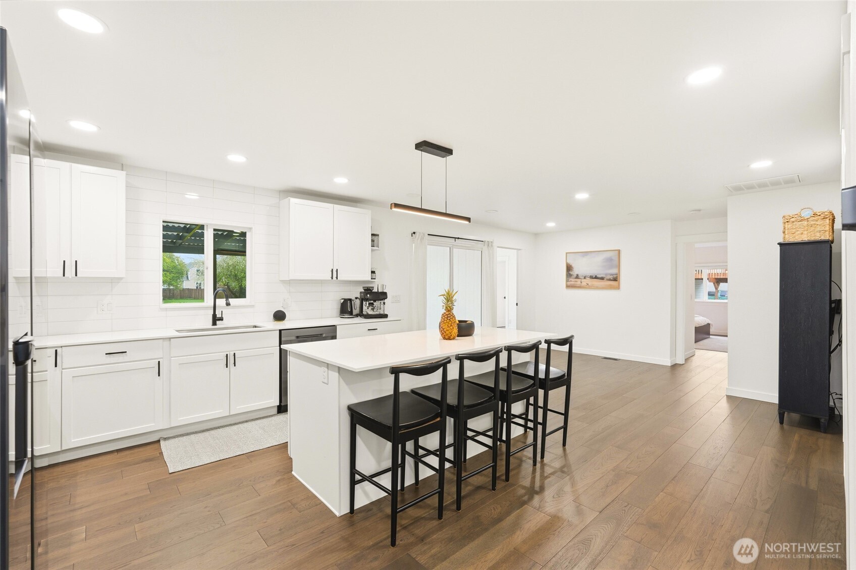 115 3rd Avenue SW Pacific WA 98047