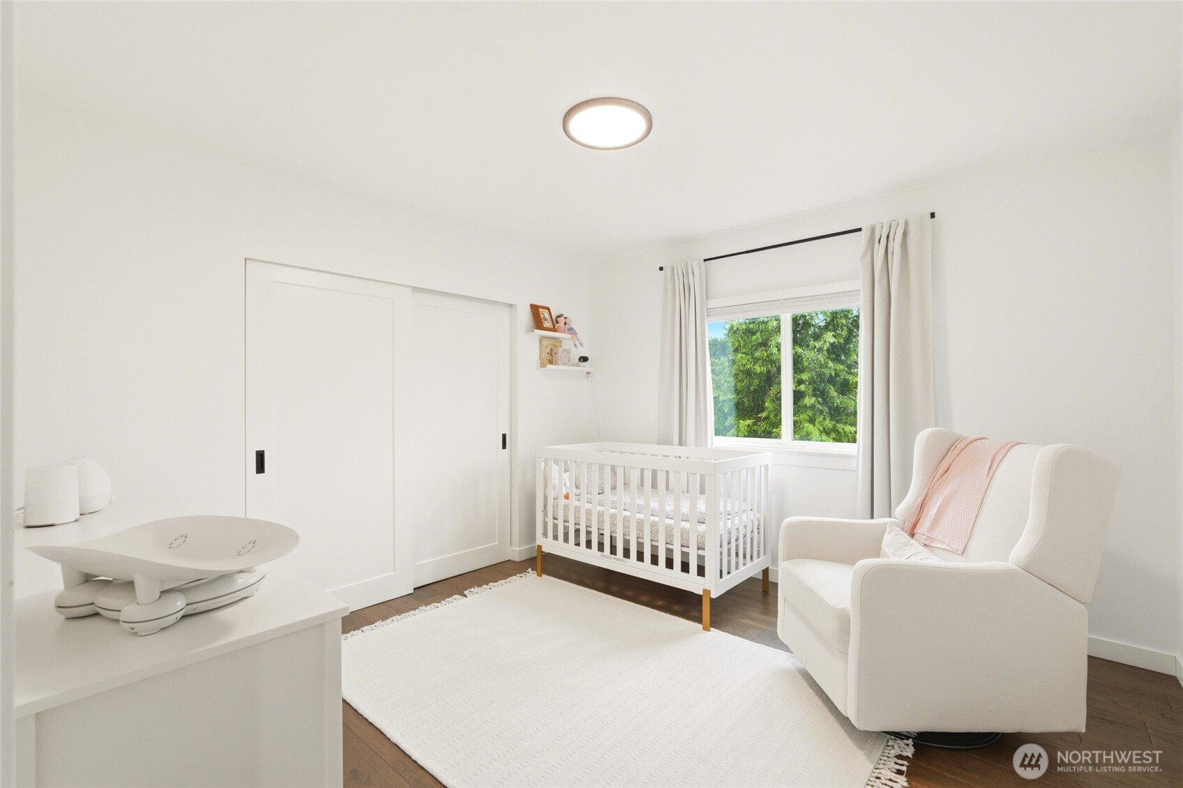 115 3rd Avenue SW Pacific WA 98047