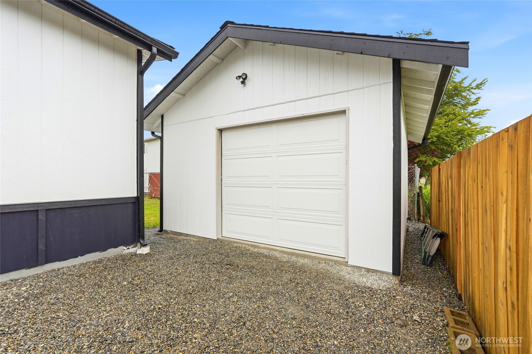 115 3rd Avenue SW Pacific WA 98047
