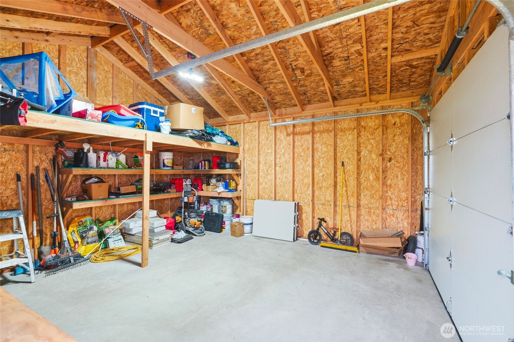 115 3rd Avenue SW Pacific WA 98047