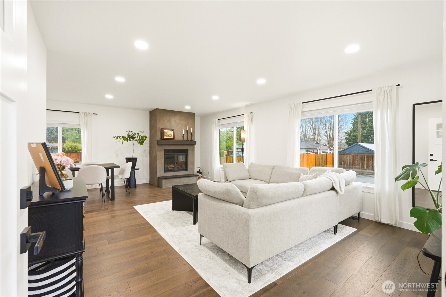 115 3rd Avenue SW Pacific WA 98047