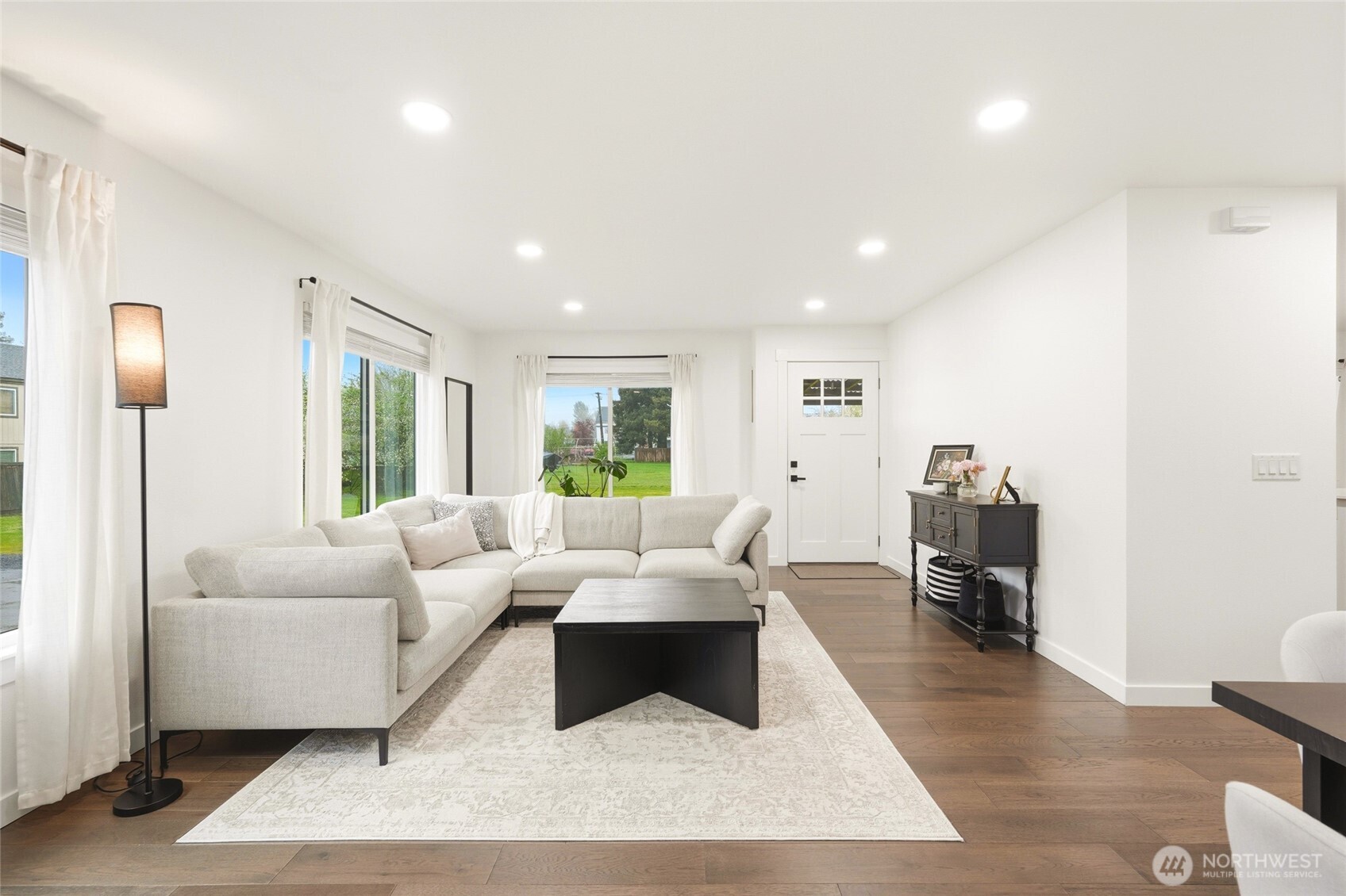 115 3rd Avenue SW Pacific WA 98047