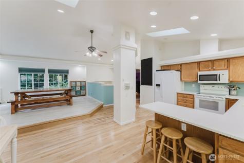 4 Alder Court Bellingham WA 98229