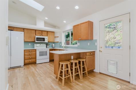 4 Alder Court Bellingham WA 98229