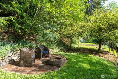4 Alder Court Bellingham WA 98229