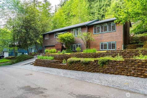 4 Alder Court Bellingham WA 98229