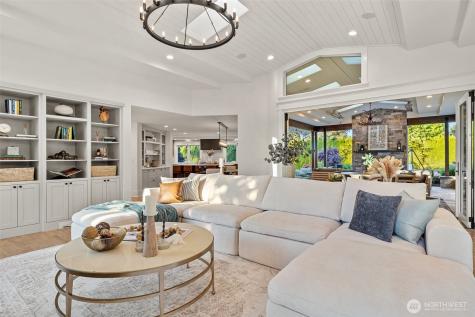 6006 128th Avenue NE Kirkland WA 98033
