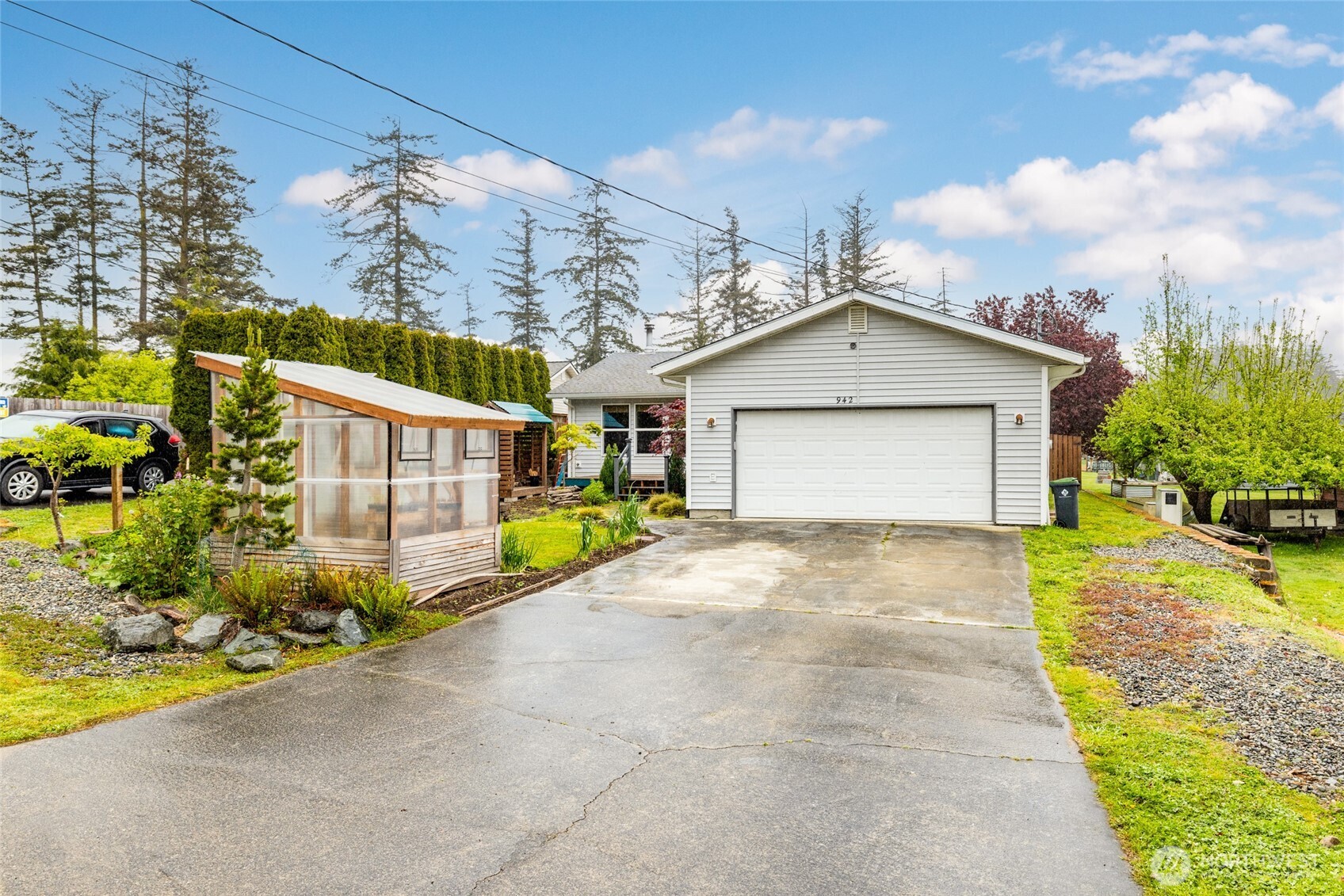 942 Walker Avenue Oak Harbor WA 98277