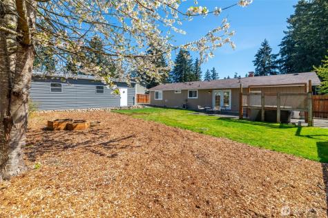 16020 70th Avenue E Puyallup WA 98375