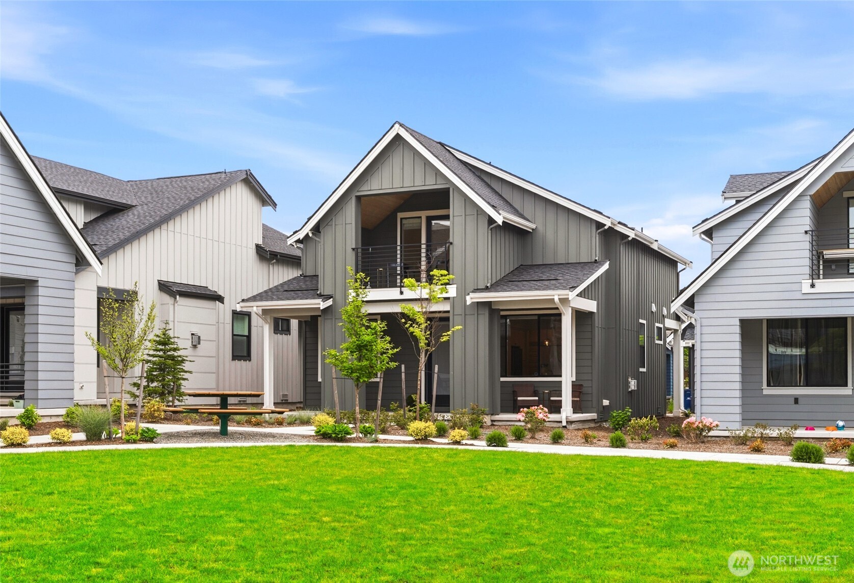 10329 135th Circle NE Kirkland WA 98033