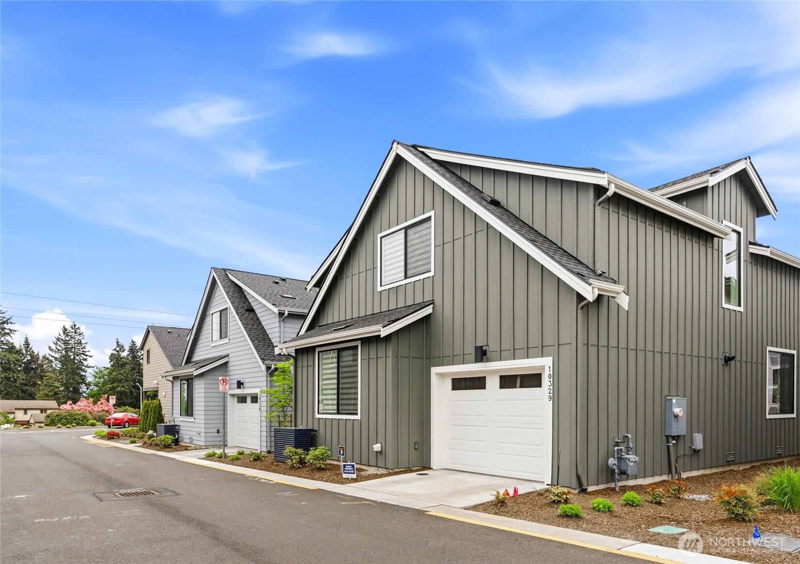 10329 135th Circle NE Kirkland WA 98033