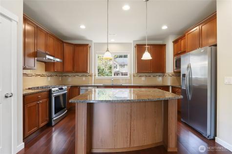 10248 242nd Avenue NE Redmond WA 98053