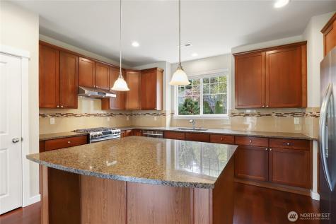 10248 242nd Avenue NE Redmond WA 98053