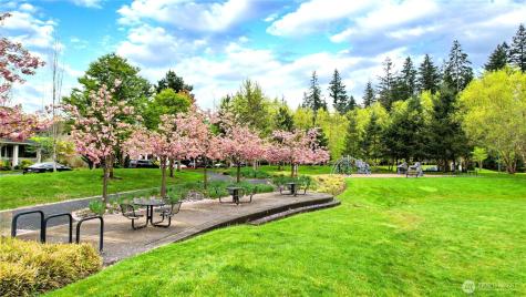 10248 242nd Avenue NE Redmond WA 98053