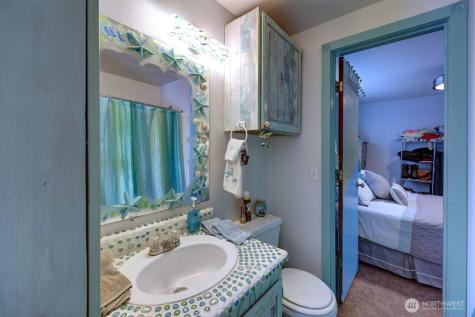 1312 303rd Place Ocean Park WA 98640