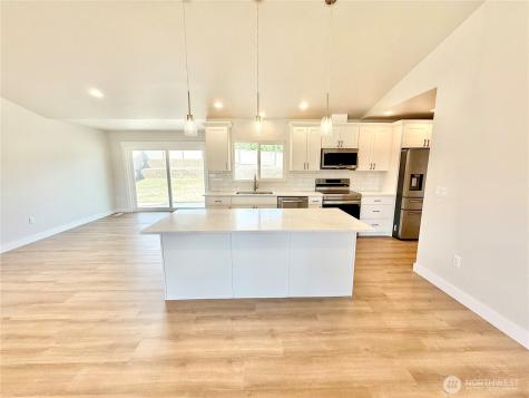 2575 1st Street SE East Wenatchee WA 98802