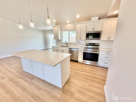 2575 1st Street SE East Wenatchee WA 98802