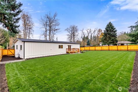 35851 12th Avenue SW Federal Way WA 98023