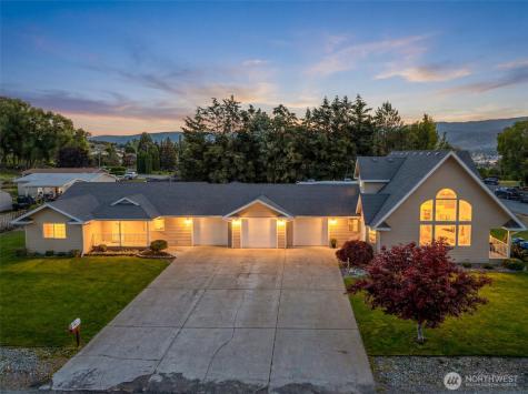 2509 NW Boston Avenue East Wenatchee WA 98802