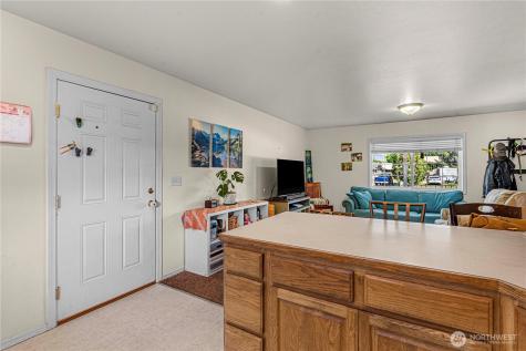 2509 NW Boston Avenue East Wenatchee WA 98802