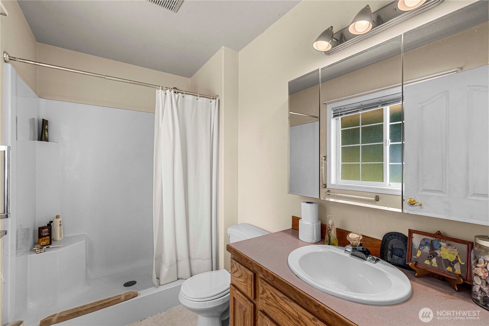 2509 NW Boston Avenue East Wenatchee WA 98802