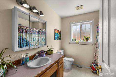 2509 NW Boston Avenue East Wenatchee WA 98802