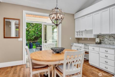 14423 SE 89th Place Newcastle WA 98059