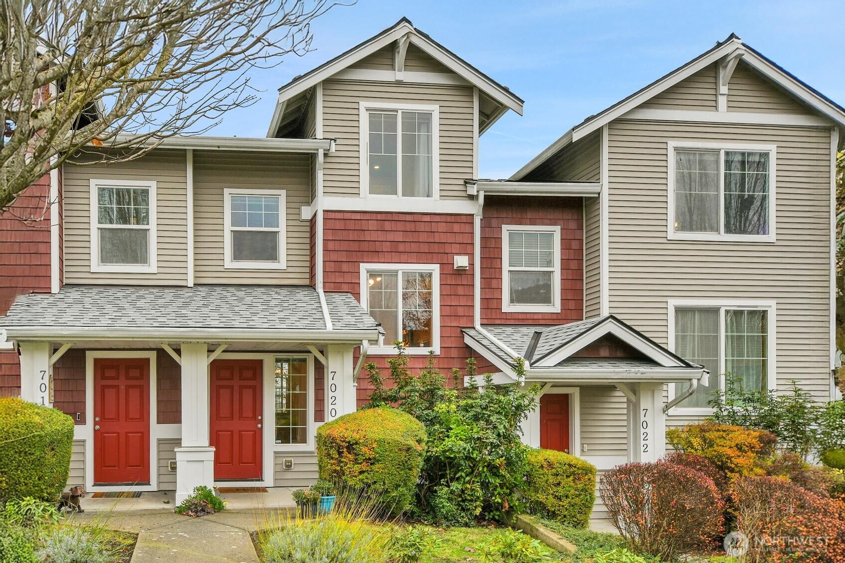 7020 Holly Park Drive S Seattle WA 98118