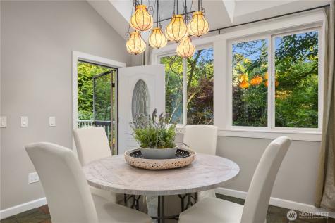 6819 SE 32 Street Mercer Island WA 98040