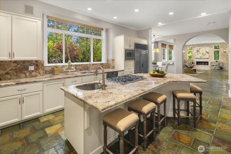 6819 SE 32 Street Mercer Island WA 98040