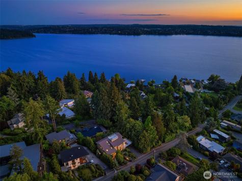 6819 SE 32 Street Mercer Island WA 98040