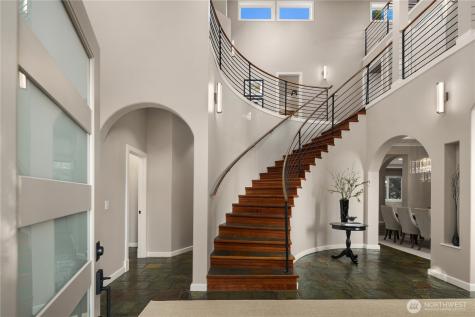 6819 SE 32 Street Mercer Island WA 98040