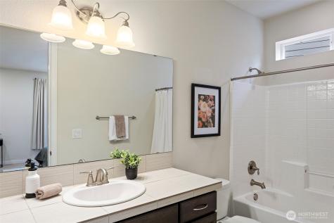34015 SE Vaughan Street Snoqualmie WA 98065