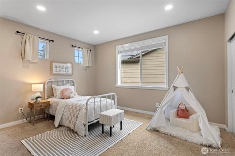 34015 SE Vaughan Street Snoqualmie WA 98065