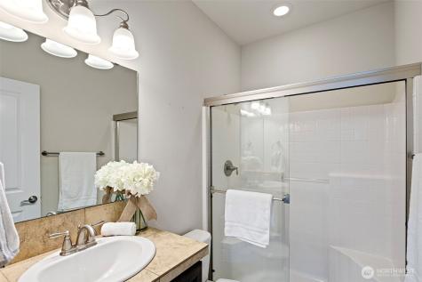 34015 SE Vaughan Street Snoqualmie WA 98065