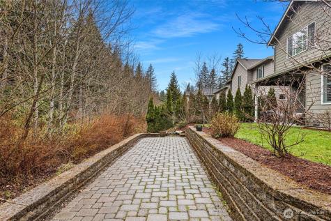 34015 SE Vaughan Street Snoqualmie WA 98065