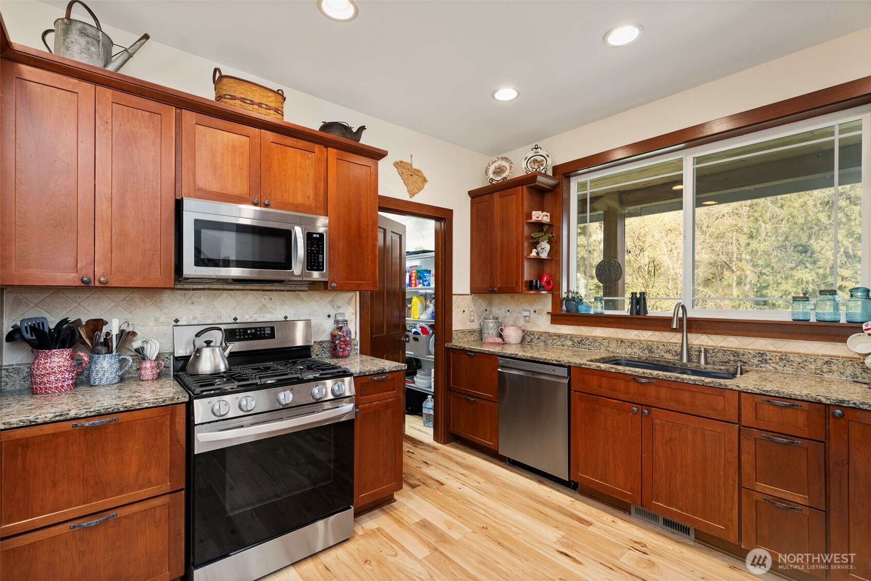 2701 NE Strand Road Bremerton WA 98311