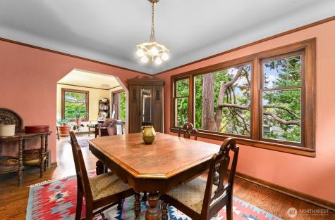 1226 25th Avenue E Seattle WA 98112