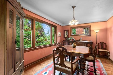 1226 25th Avenue E Seattle WA 98112