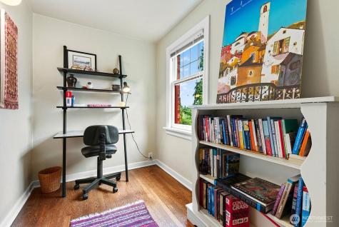 1226 25th Avenue E Seattle WA 98112