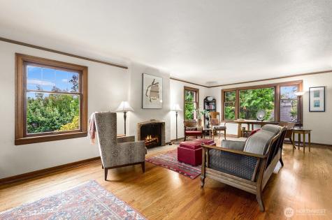 1226 25th Avenue E Seattle WA 98112