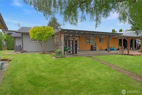 2725 124th Avenue Ct E Edgewood WA 98372